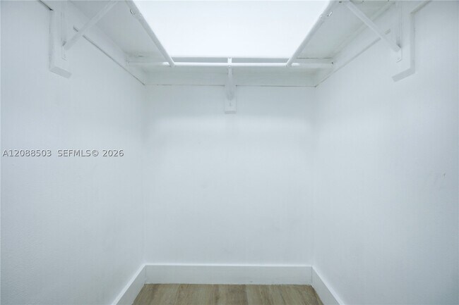 Foto del edificio - 2209 SW 61st Ave