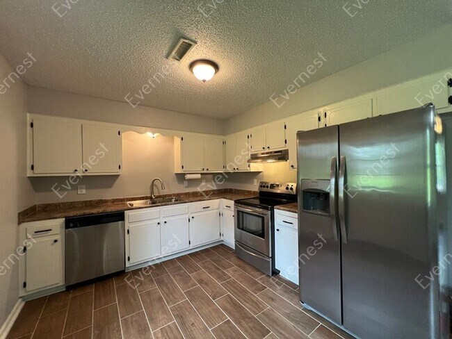 Foto del edificio - 1578 Atoka Idaville Rd