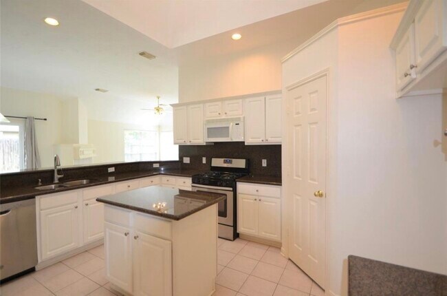 Foto del edificio - 1219 Cambrian Park Ct