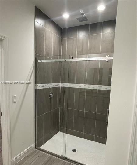 Foto del edificio - 3034 E Briarwood Cir