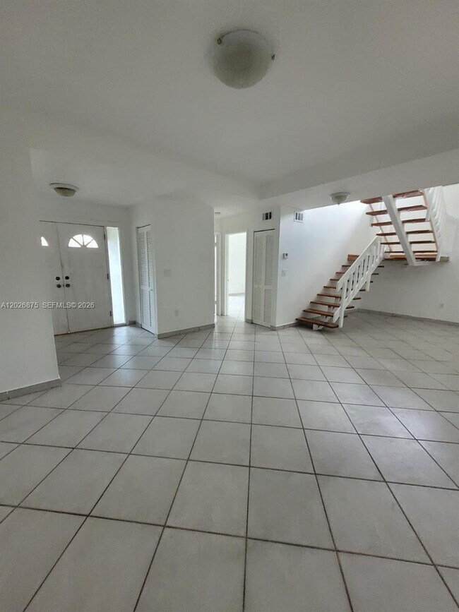 Foto del edificio - 2438 SW 109th Ct