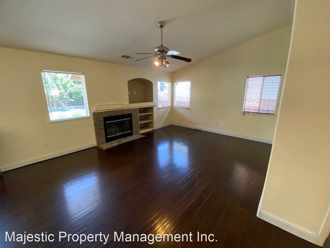 Foto del edificio - 4 br, 3 bath House - 4412 Abruzzi Circle