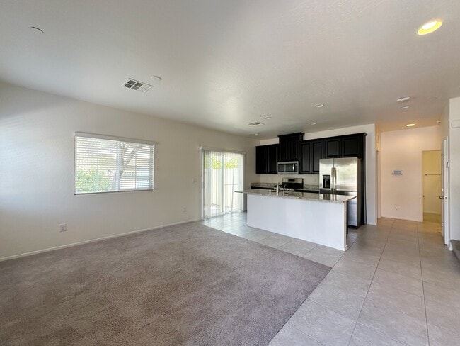 Building Photo - 4566 Mansart Ct
