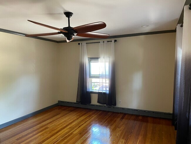 Foto del edificio - 2302 Blaisdell Ave