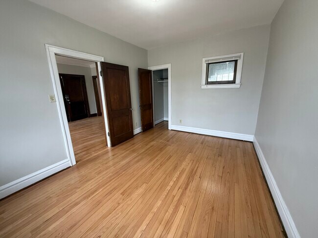 Foto del edificio - 6829 21st St