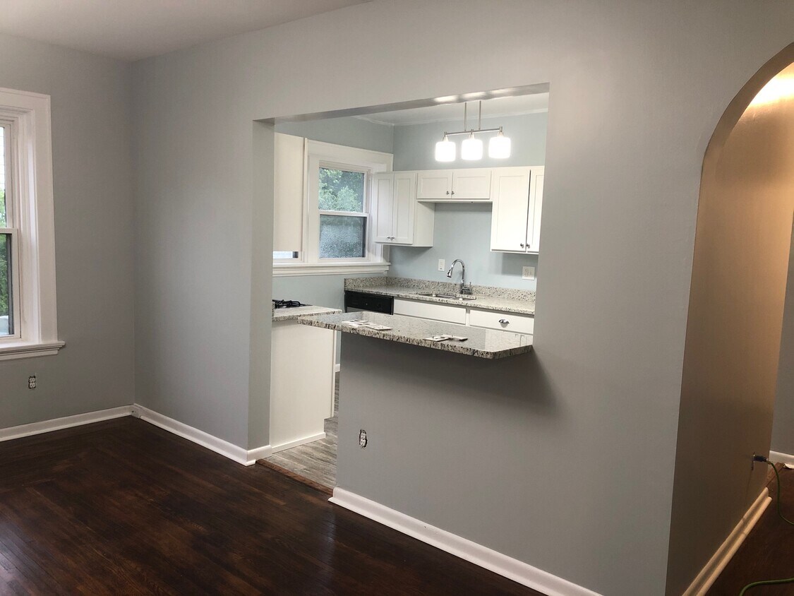 Living Looking into Kitchen - 2900 Wasson Rd