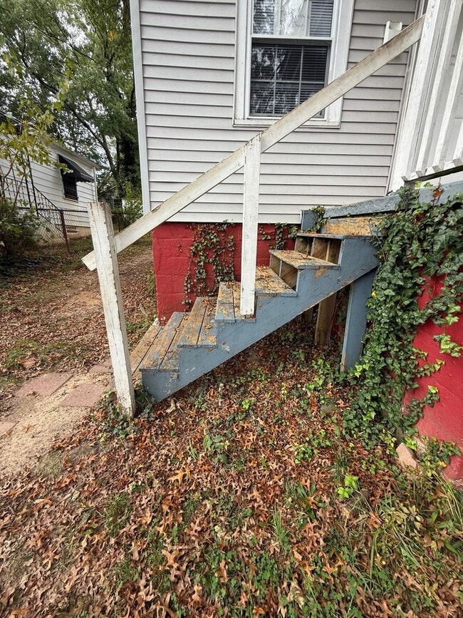 Photo - AVAILABLE NOW! House