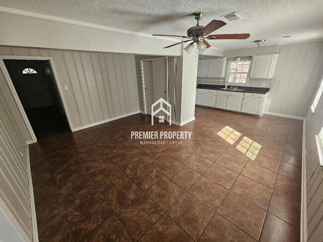 Building Photo - 4401 Boyce Rd