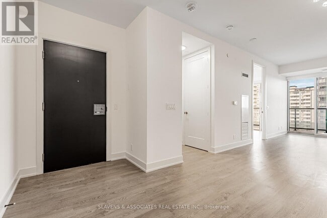 Building Photo - 11 Lillian St