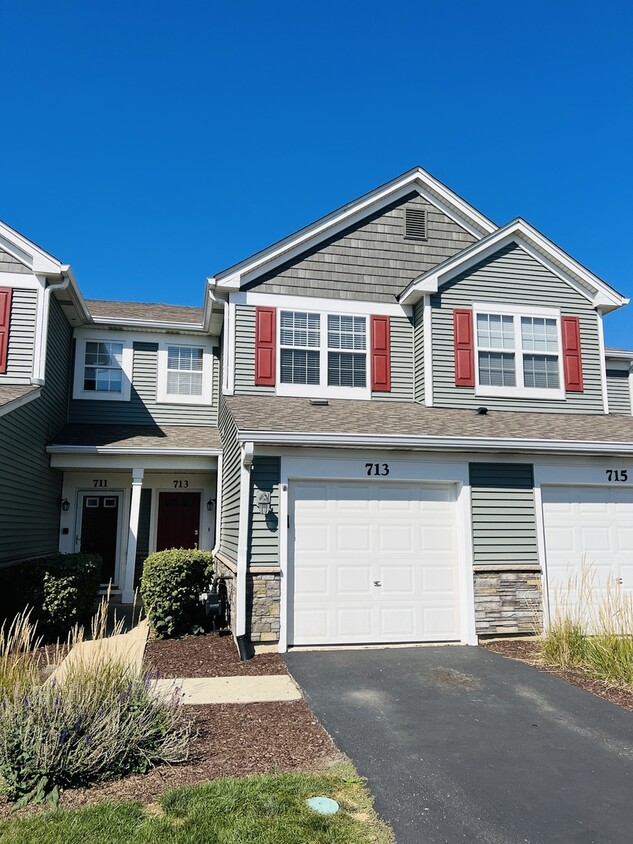 Foto principal - 713 Genesee Dr