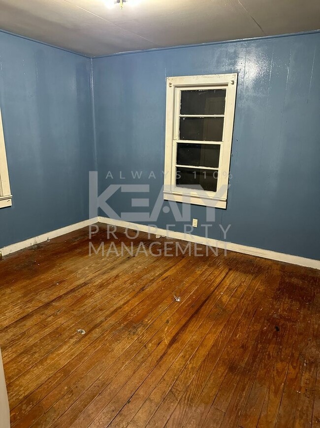 Building Photo - One bed, One bath home