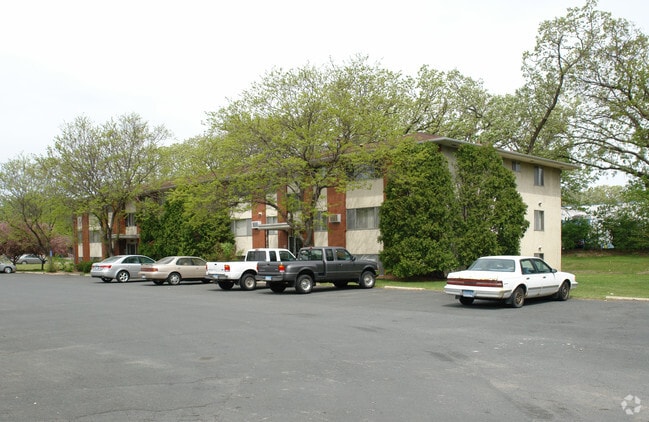 Building Photo - Penn Apartments