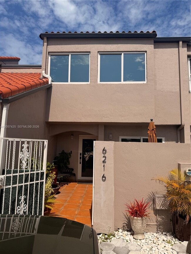 Building Photo - 6216 SW 129th Ave