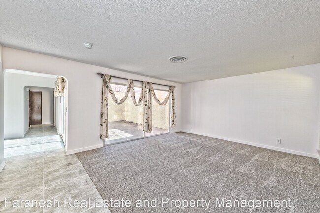 Building Photo - 2 br, 2 bath House - 6425 Ironbark Ln