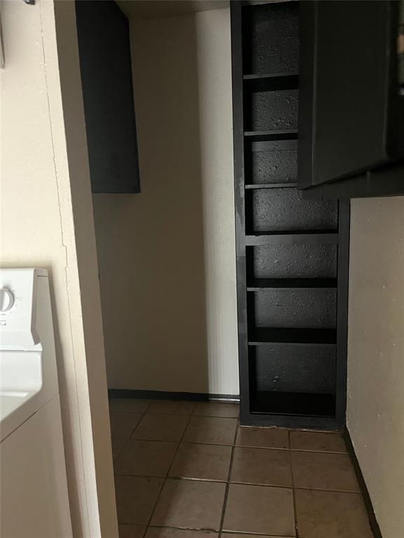 Building Photo - 6810 Lancer Ln