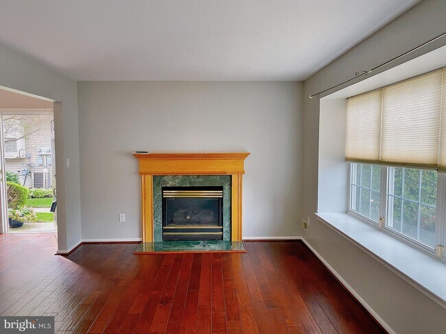 Building Photo - 1104 Coventry Way