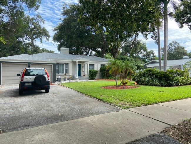 Foto del edificio - 329 57th Ave S