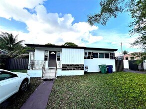 Building Photo - 1715 NW 180th Terrace