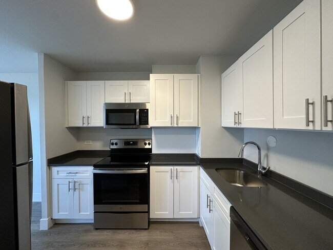 Foto del edificio - 1349 N Dearborn St