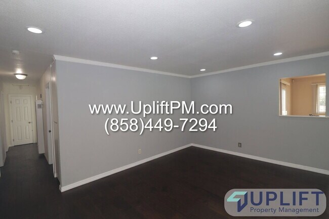 Foto del edificio - 616 Meadowbrook Dr