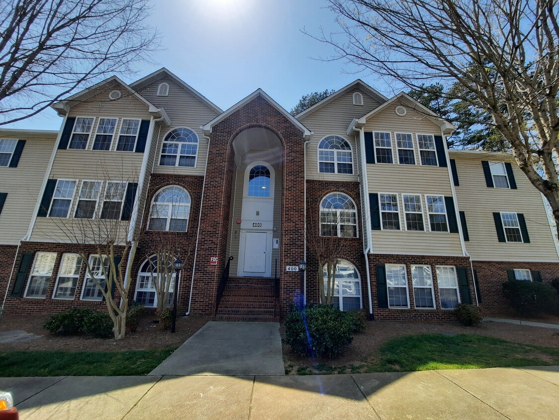 Primary Photo - 434 Mill Pond Dr Winston Salem N 27106