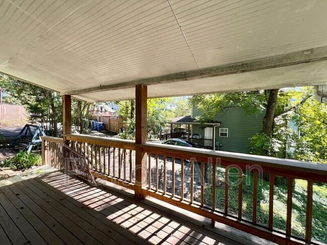 Foto del edificio - 5 Shady Cove Ln