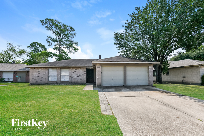 Primary Photo - 19906 Rustlewood Dr