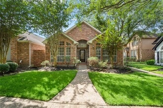 Building Photo - 6627 Queensclub Dr