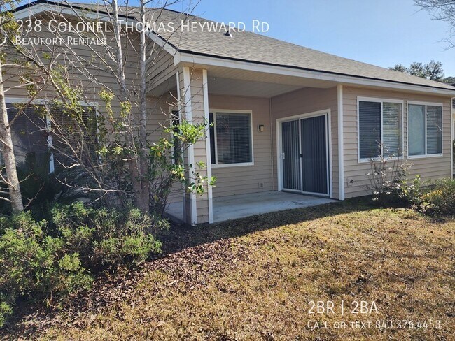 Foto del edificio - 238 Colonel Thomas Heyward Rd