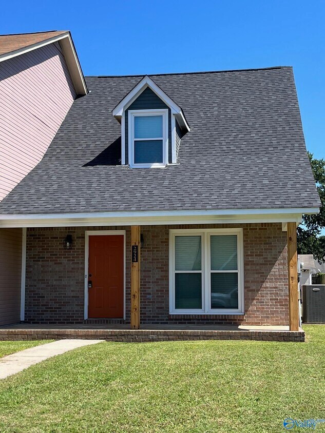 2924 Frost Dr SW, Decatur, AL 35603 Townhome Rentals in Decatur AL