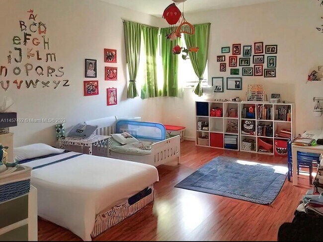 Foto del edificio - 101 Ocean Ln Dr