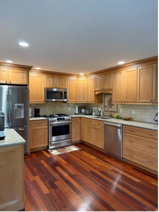 Foto principal - 61 Harrington Farms Way