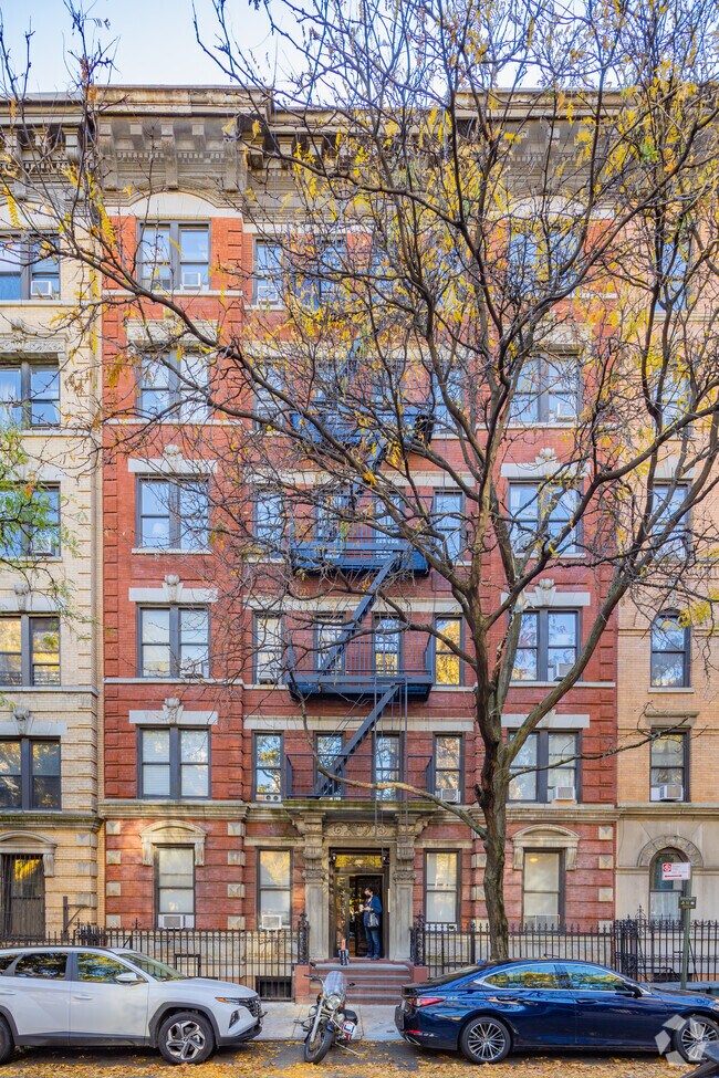 Building Photo - 336 E 67th St