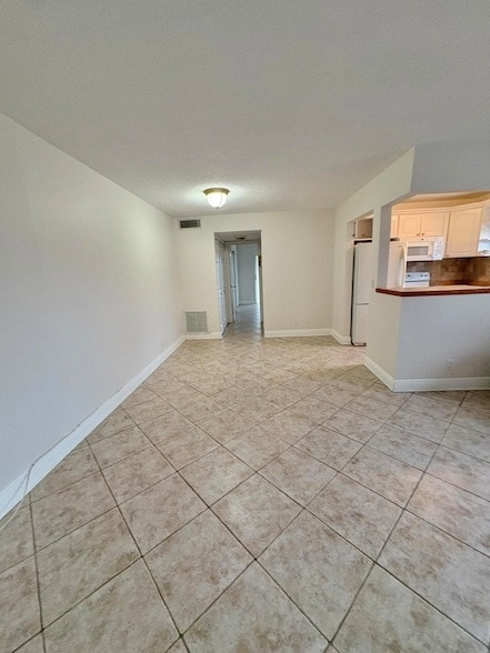 Photo - 48 Bedford B Apartment