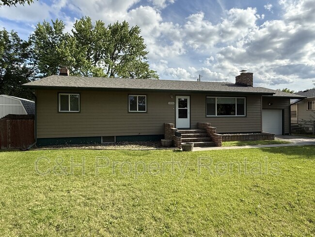 Building Photo - 1436 Avenue D