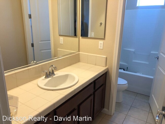 Building Photo - 3 br, 2 bath House - 1412 Snow Summit Drive