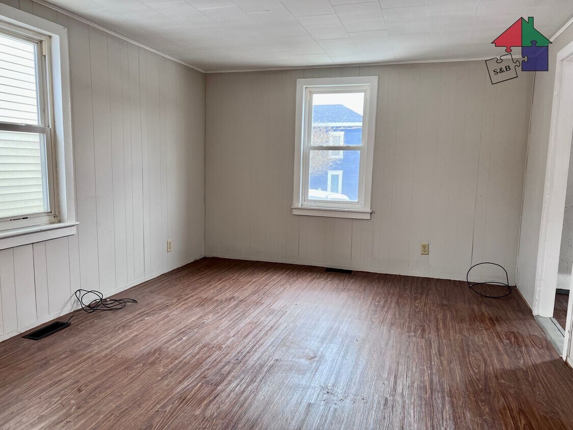 Foto principal - Cozy 3 Bedroom Cottage - Heat Included!