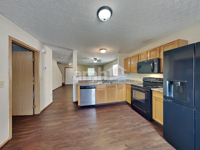 Building Photo - 7507 Canal Highlands Blvd