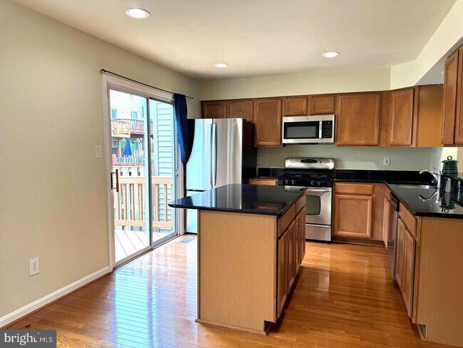Foto del edificio - 5316 Ridley Ct