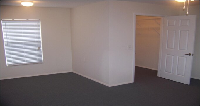 Building Photo - 301 S Cedar Ave