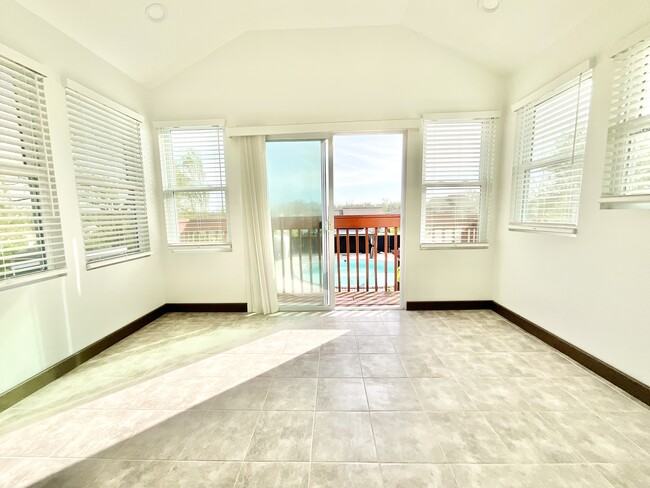 Building Photo - 3309 Glen Hollow Dr