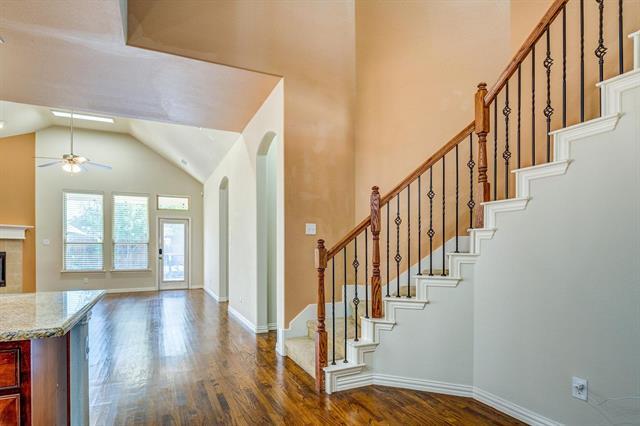 Building Photo - 10841 Leesa Dr