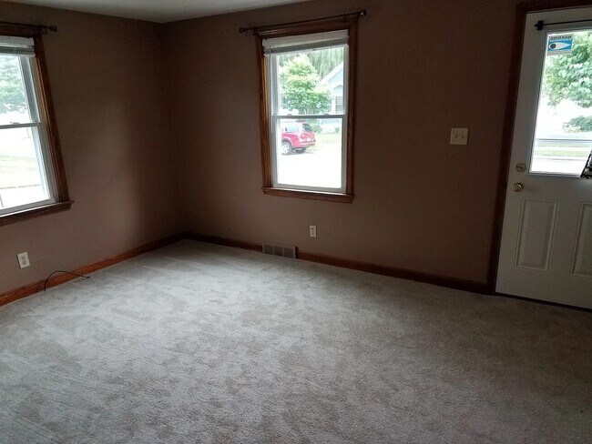 Foto del edificio - Centrally Located 2 Bed 1 Bath in Appleton