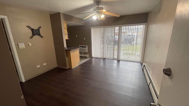 Foto del edificio - 6152 W Rosedale Ave