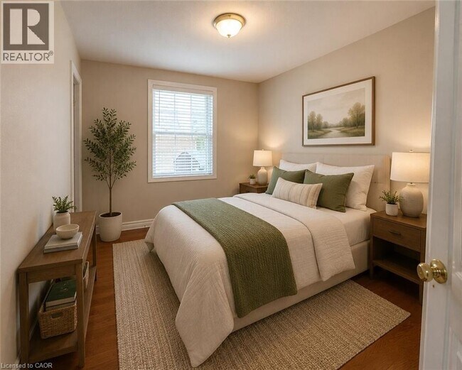 Photo du bâtiment - 315 E 22nd St