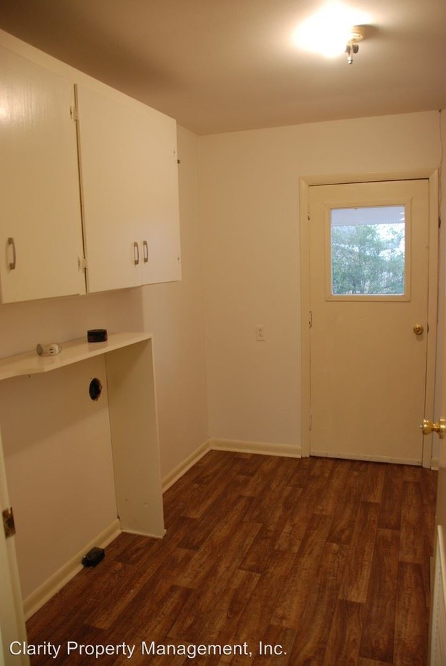 Building Photo - 3 br, 2 bath House - 5592 Georgetown Rd