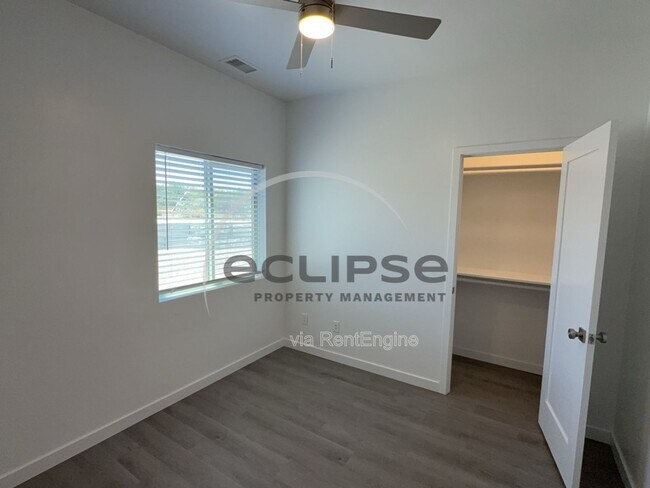 Building Photo - 149 Buena Vista Dr
