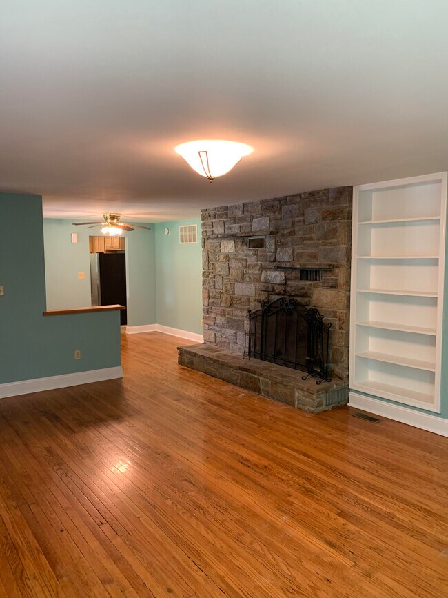 5017 Hornago Ave, Perry Hall, MD 21128 House Rental in Perry Hall, MD