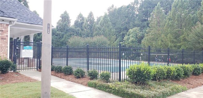 Foto del edificio - 795 Arbor Gate Ln
