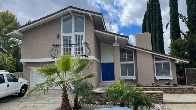 Foto del edificio - 3147 Sierra Dr
